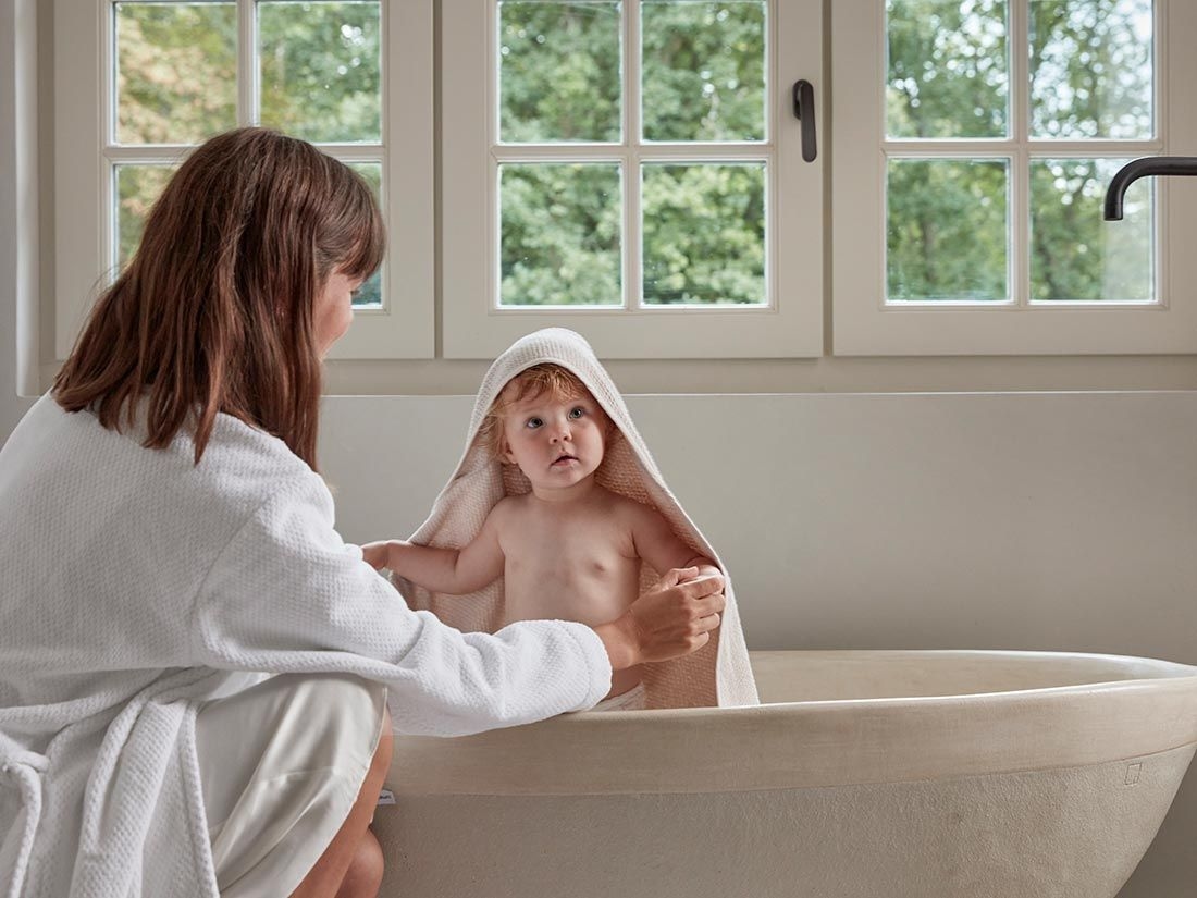 Baby Badetuch Mini Dots White Sand