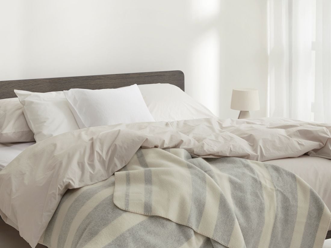 Decke Merinowolle Stripe Naturell/Grey 150x220