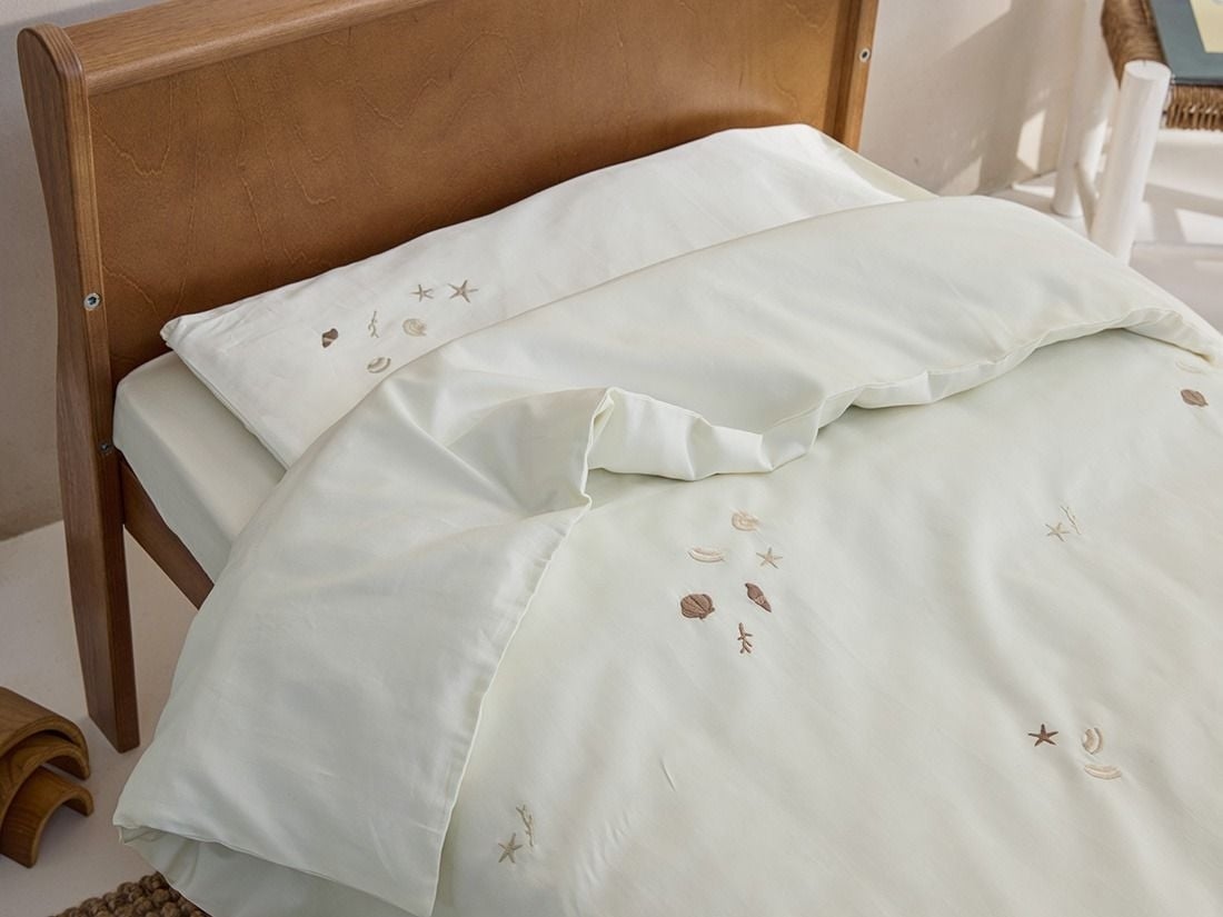 Kinderbettwäsche Baumwollsatin Warm White Seashell