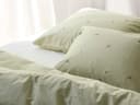 Kissenbezug Baumwollsatin Light Olive Botanical