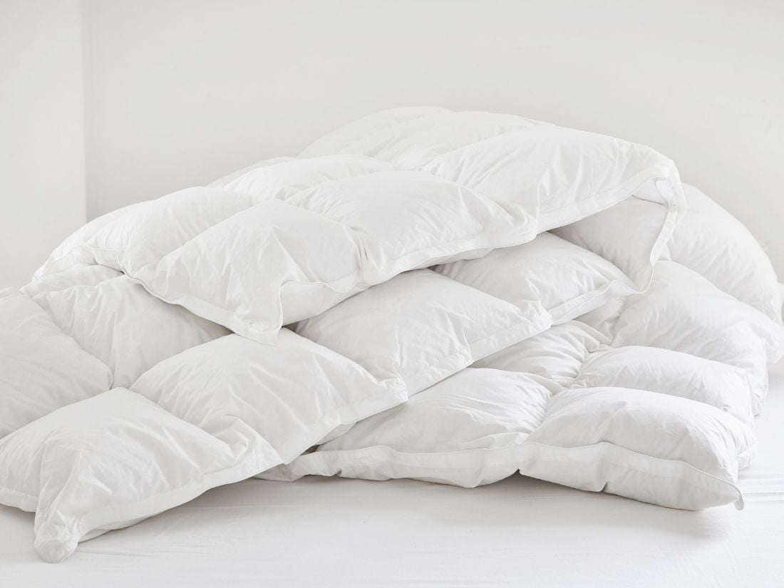 Daunendecke 4-Jahreszeiten 200x220